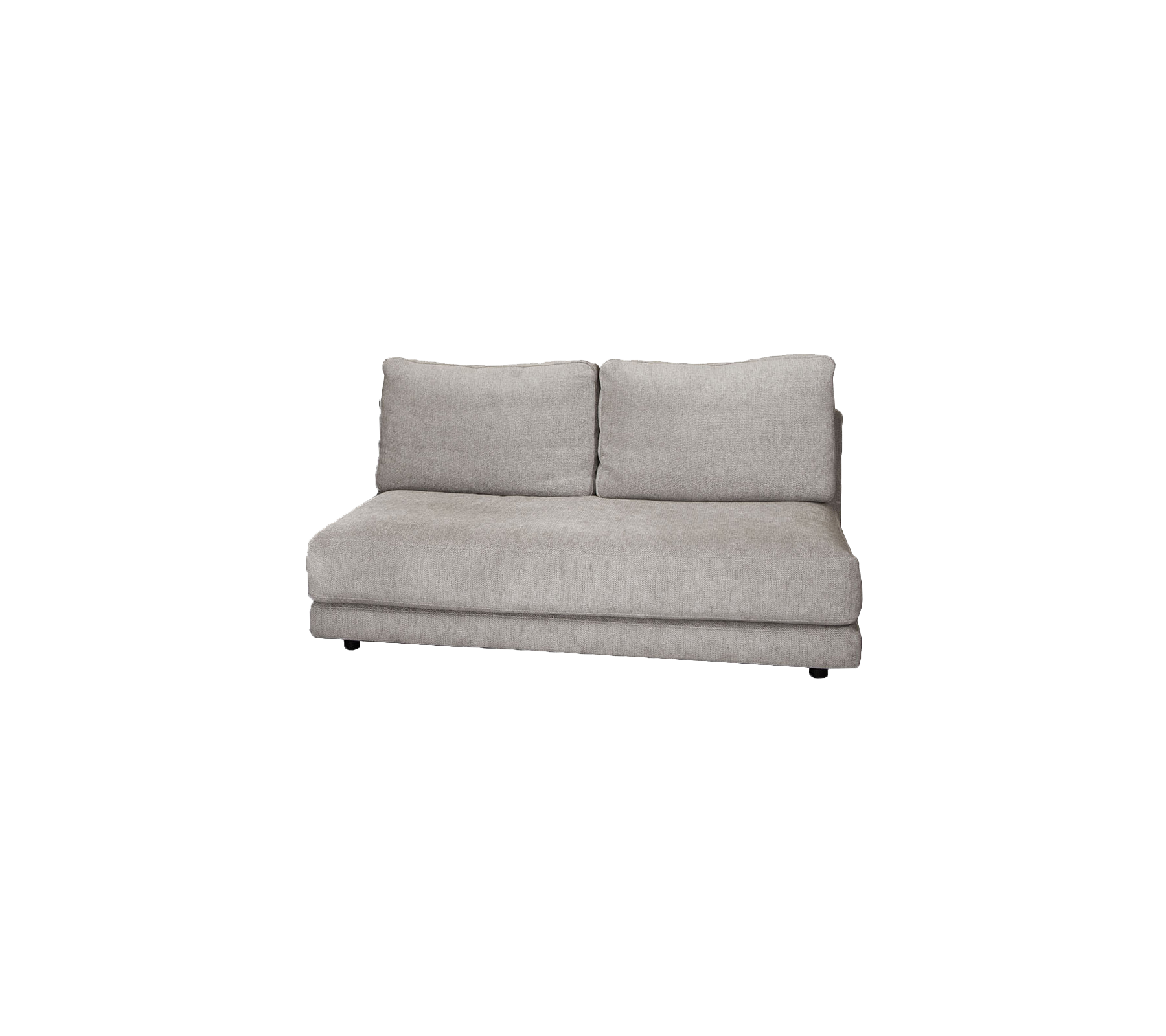 Hellgraues, gepolstertes Sofa mit zwei Rückenkissen, entworfen für Komfort und eine moderne Ästhetik. Ideal für gemütliche Sitzgelegenheiten.