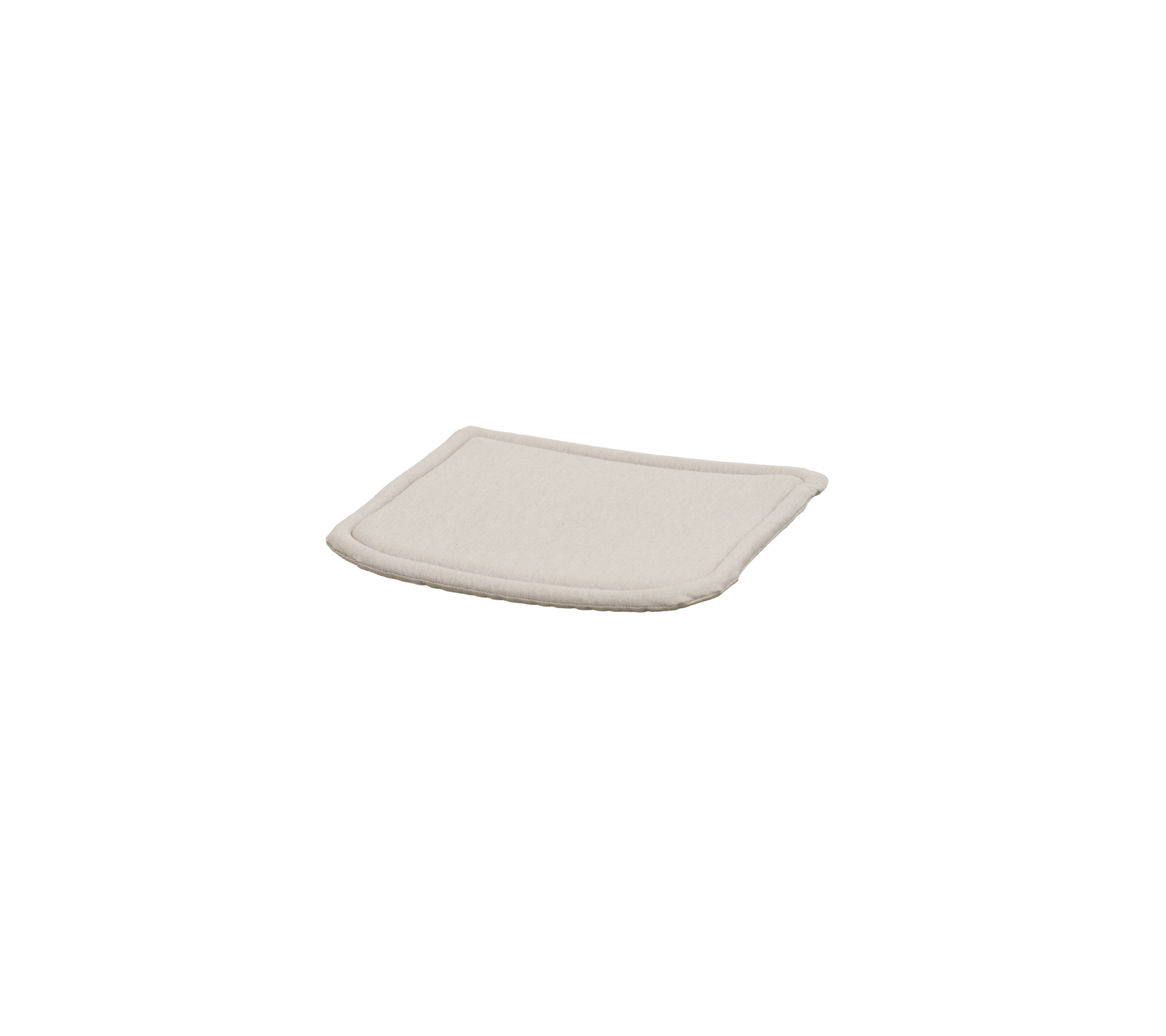 Sandfarbendes Kissen mit einem schlichten Design.