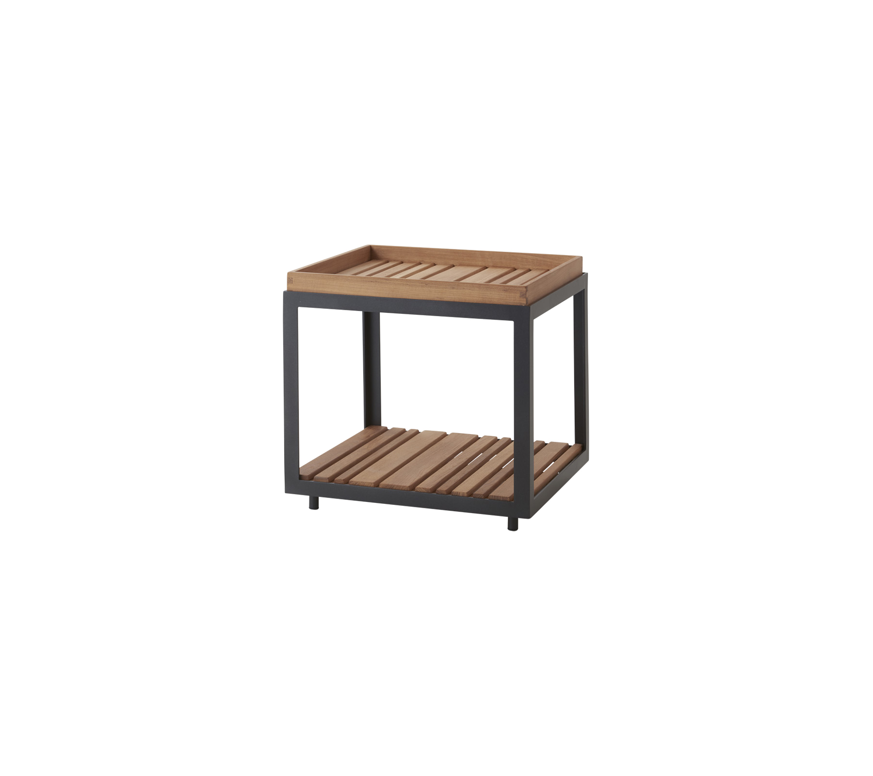 Holztisch mit Lattenoberfläche und einem unteren Regal, ausgestattet mit einem stabilen Rahmen für vielseitige Aufbewahrung und Präsentation.