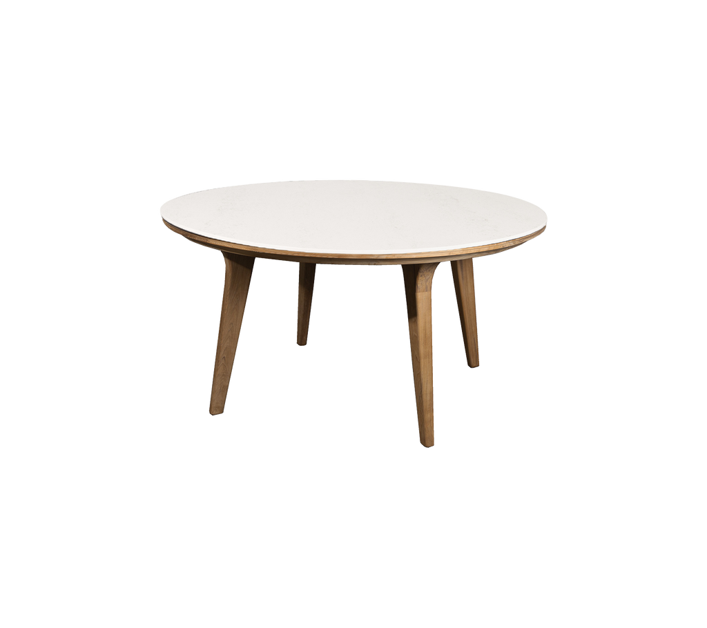 Runder Tisch mit einer glatten weißen Oberfläche und Holzbeinen, ideal zum Essen oder für zwanglose Zusammenkünfte. Elegantes und zeitgemäßes Design.