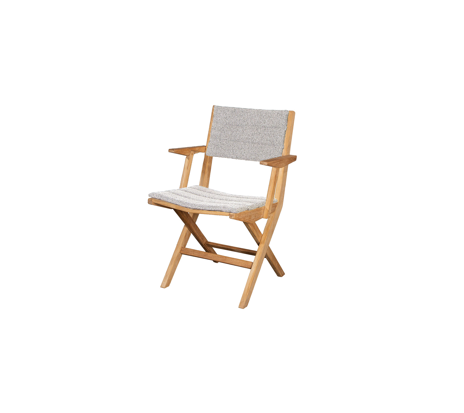 Klappstuhl aus Holz mit einem leichten Stoffsitz und -rücken, ausgestattet mit einfachen Armlehnen und einem minimalistischen Design. Ideal für verschiedene Anwendungen.