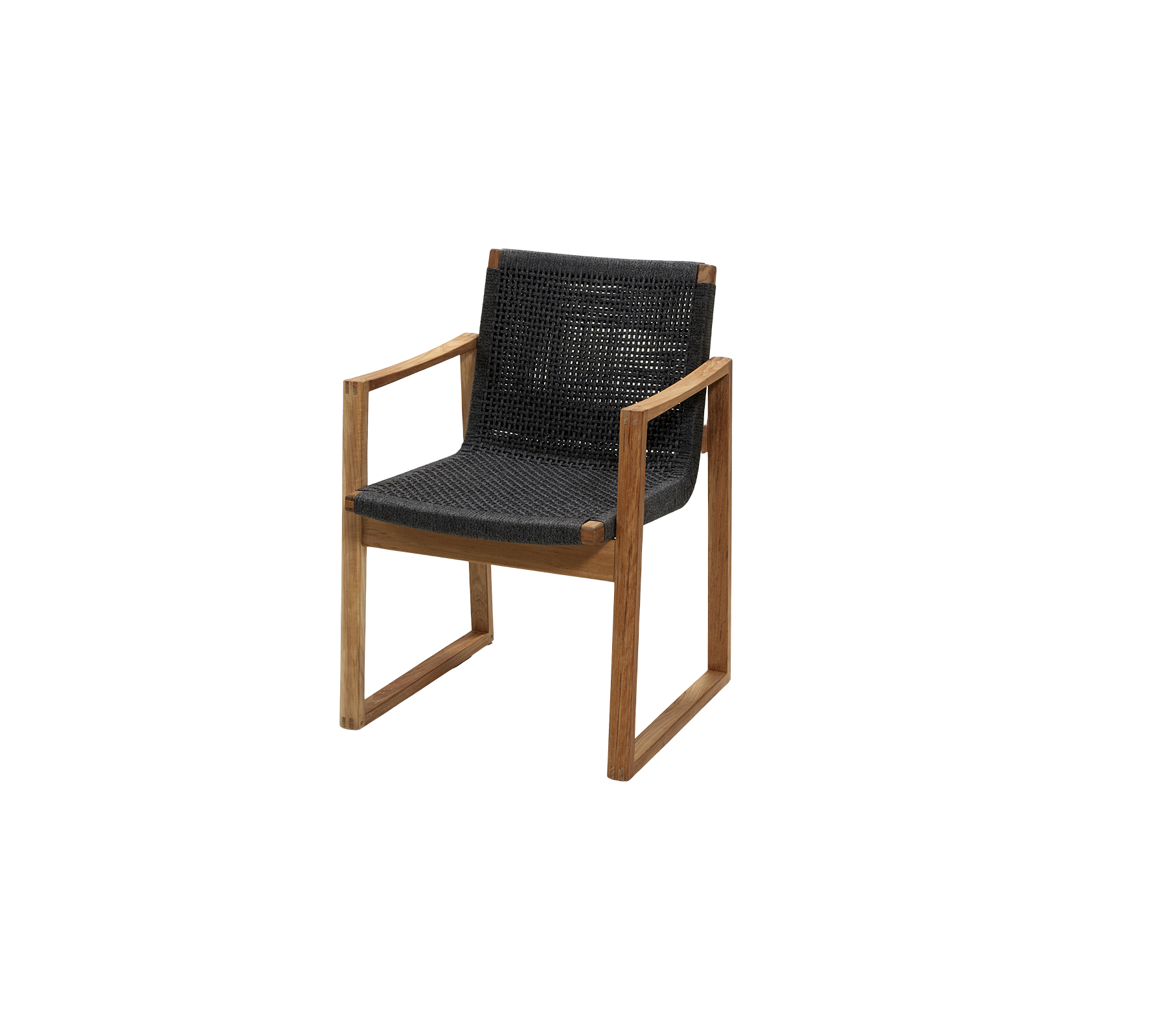 Stylischer Stuhl mit einem schlanken Holzrahmen und einem bequemen schwarzen gewebten Sitz und Rückenlehne. Ideal für moderne Dekoration.