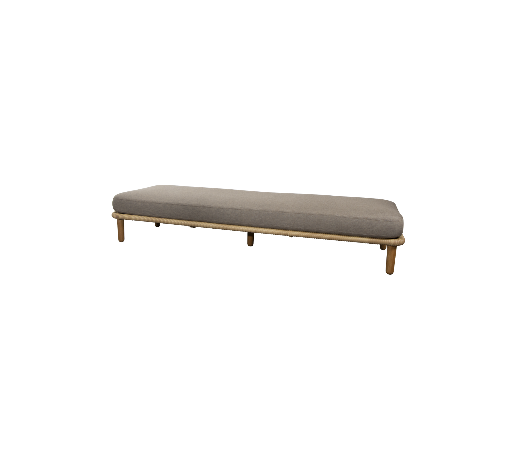 Eine schlanke, minimalistische Bank mit einem glatten grauen Kissen und Holzbeinen, entworfen für vielseitige Sitzgelegenheiten in verschiedenen Räumen.