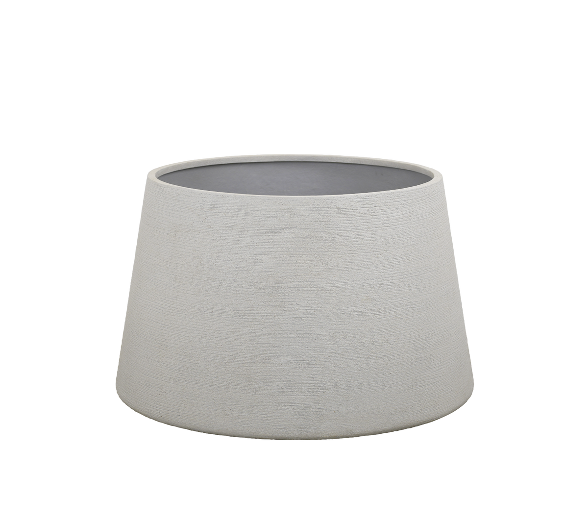 Grauer Blumentopf mit modernem Design und konischer Form.