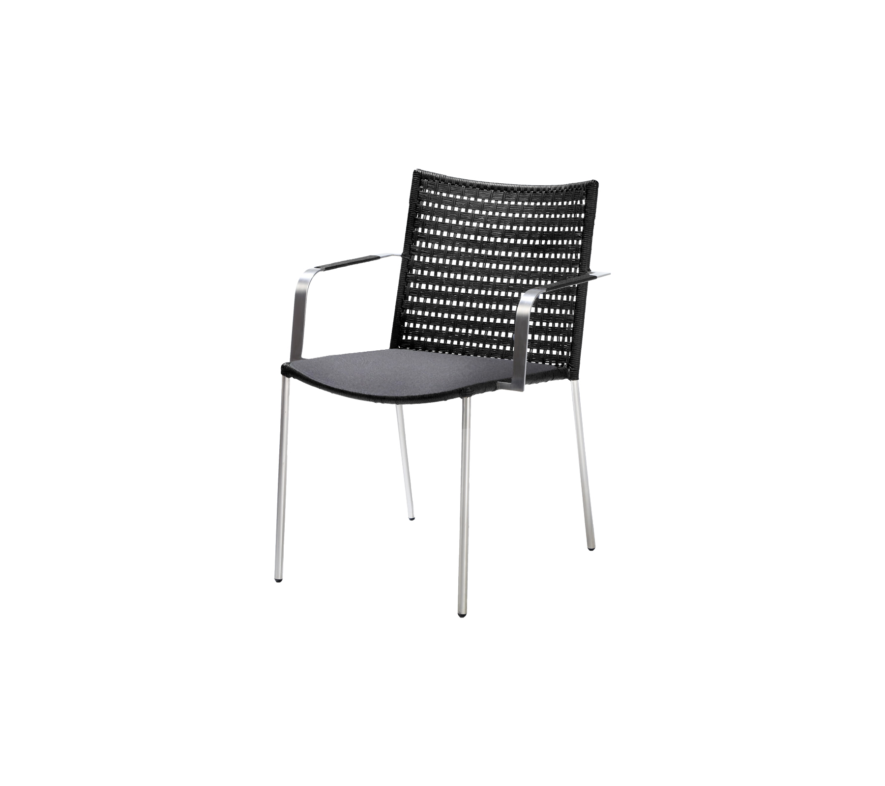 Stilvoller schwarzer Stuhl mit einem geflochtenen Rücken und Sitz, ausgestattet mit schlanken Metallbeinen für einen modernen Look.