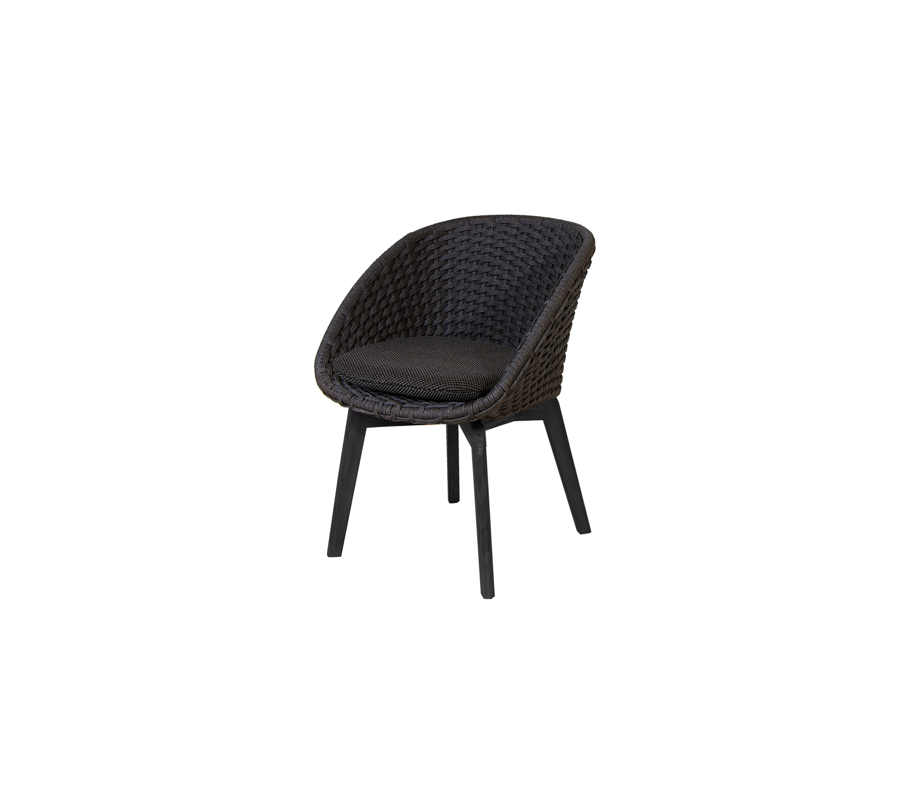 Stylischer gewebter Stuhl mit einem bequemen Sitz, der ein schlankes Design und robuste Beine in dunkler Ausführung aufweist. Perfekt für moderne Räume.