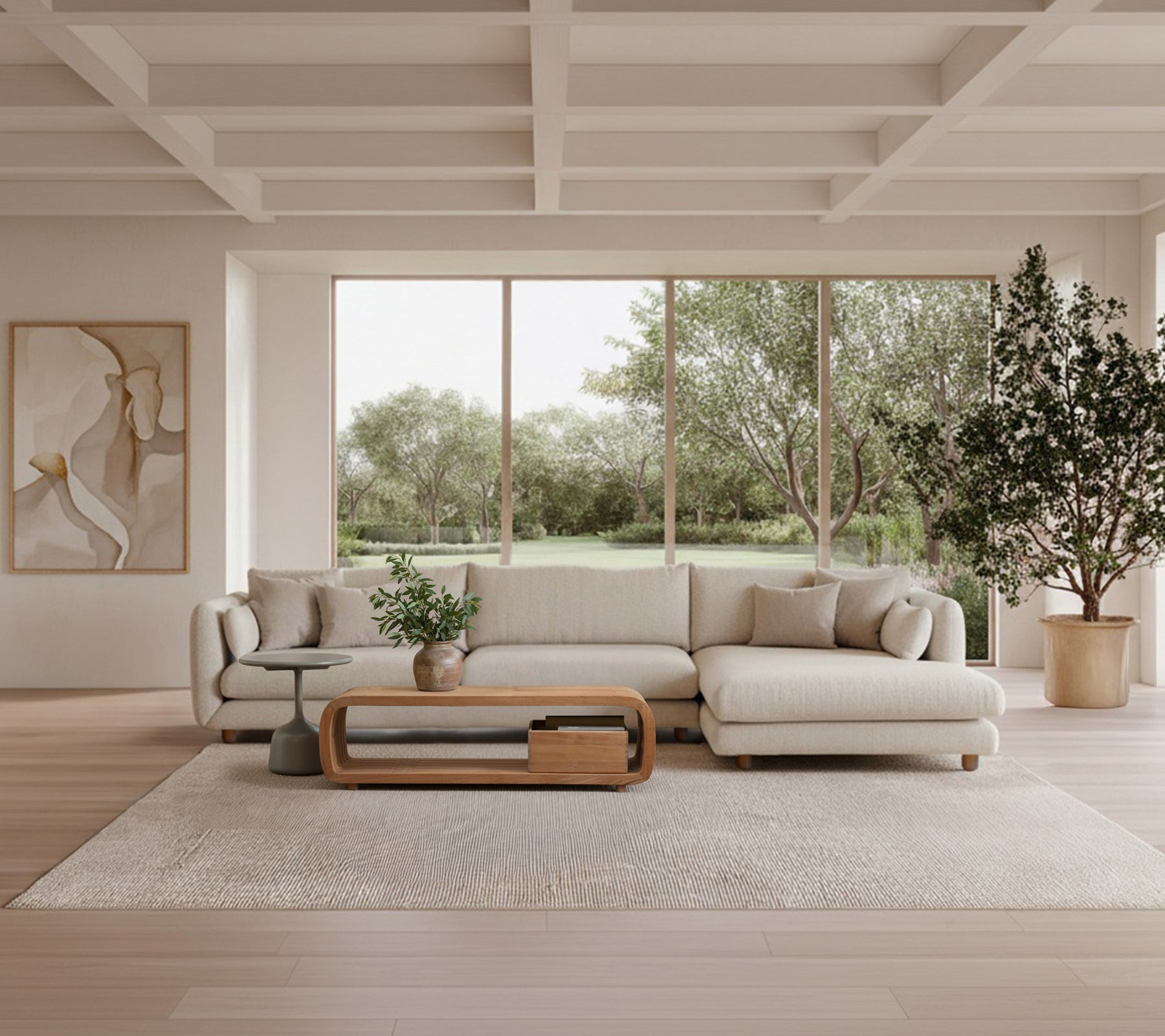 Moderne Lounge mit einem beigen Sofa, einem Holztisch und einer grünen Pflanze.