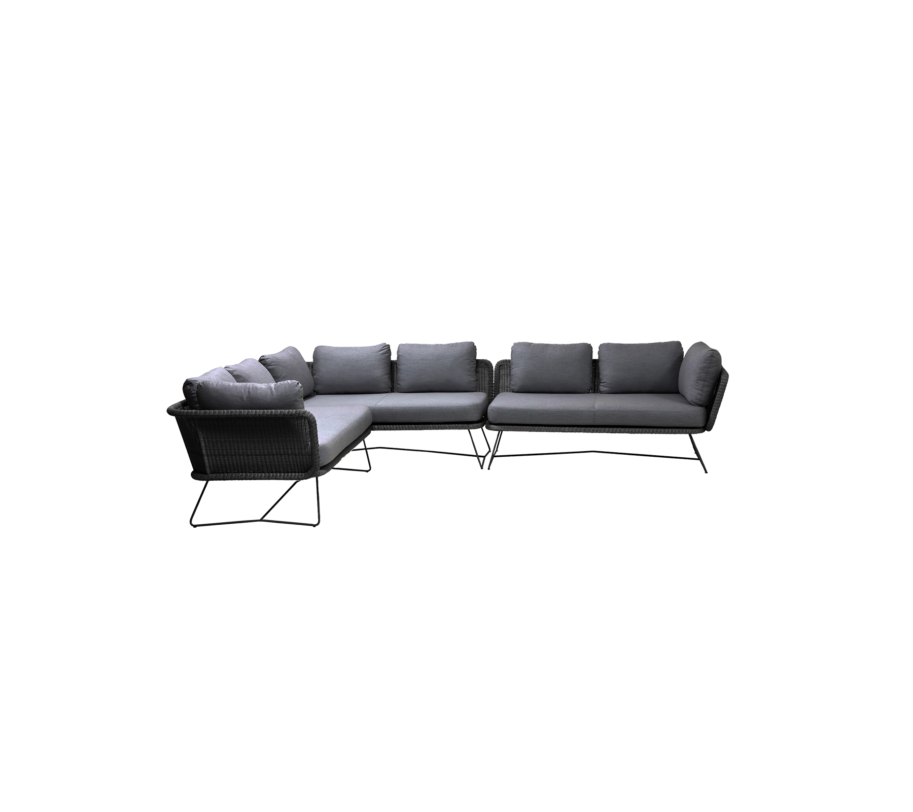 L-förmiges schwarzes Outdoor-Sofa mit weichen grauen Kissen, entworfen für Komfort und Stil. Ideal für entspannende Räume.